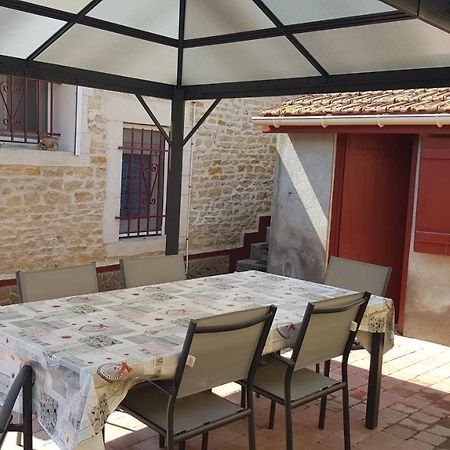 Chez Laurence Santenay  Εξωτερικό φωτογραφία