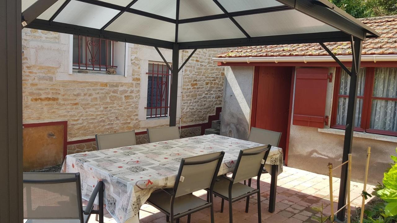 Chez Laurence Santenay  Εξωτερικό φωτογραφία