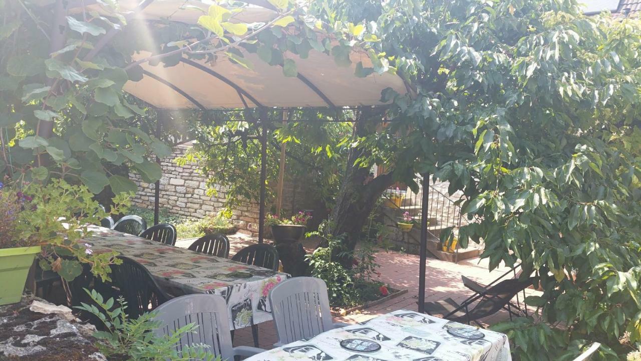 Chez Laurence Santenay  Εξωτερικό φωτογραφία